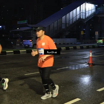 Runner Photo 7886533