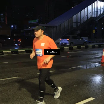 Runner Photo 7886539