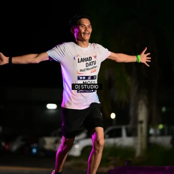 Runner Photo 7886543