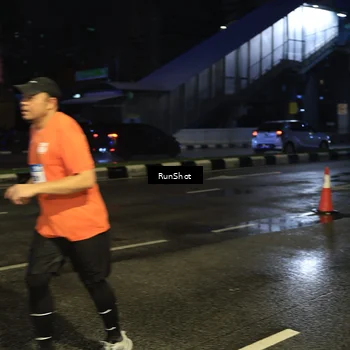 Runner Photo 7886544