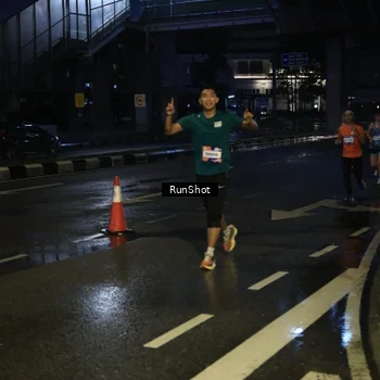Runner Photo 7886553