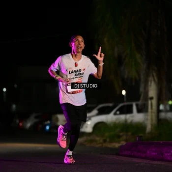 Runner Photo 7886571