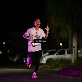 Runner Photo 7886572