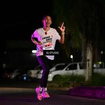 Runner Photo 7886580