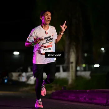 Runner Photo 7886585