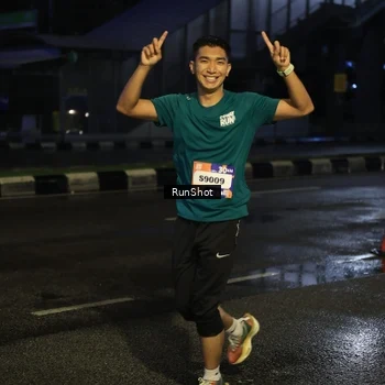 Runner Photo 7886588