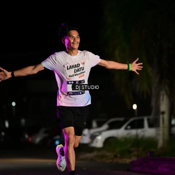 Runner Photo 7886590