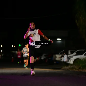 Runner Photo 7886599