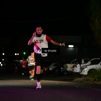 Runner Photo 7886609