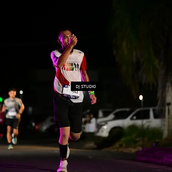 Runner Photo 7886628