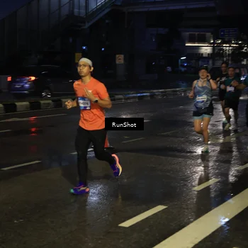 Runner Photo 7886629