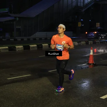 Runner Photo 7886631