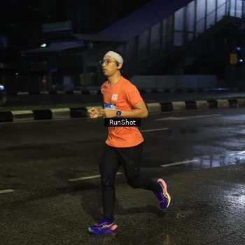 Runner Photo 7886646