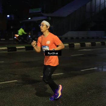 Runner Photo 7886649