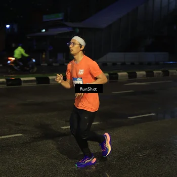 Runner Photo 7886650