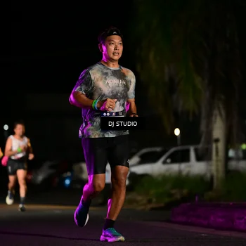 Runner Photo 7886651