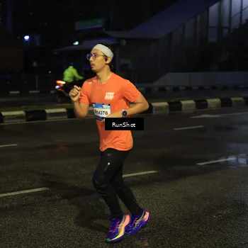 Runner Photo 7886653