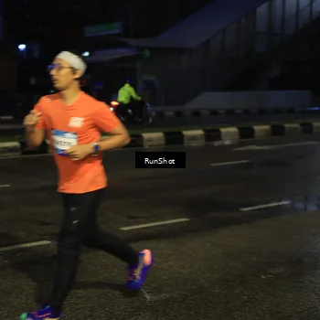 Runner Photo 7886658