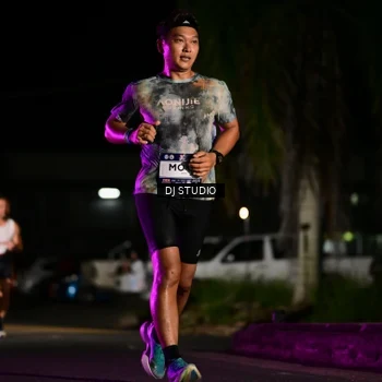 Runner Photo 7886672