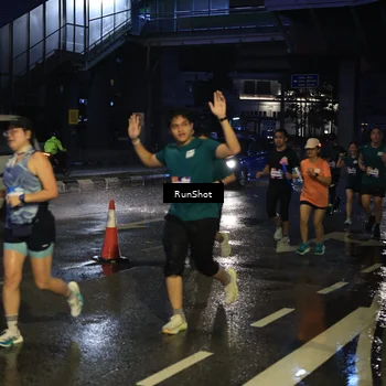 Runner Photo 7886677