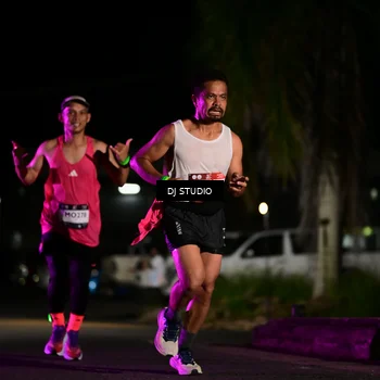 Runner Photo 7886678