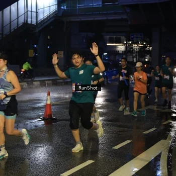 Runner Photo 7886680
