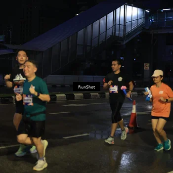 Runner Photo 7886727