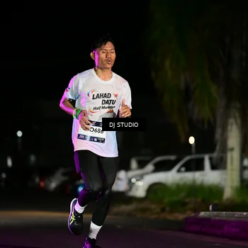 Runner Photo 7886738