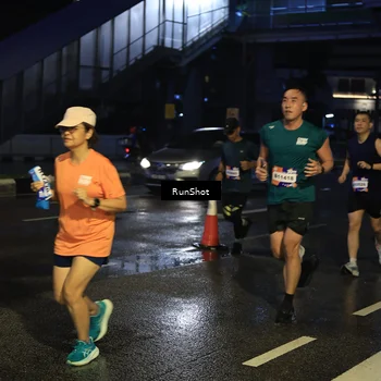 Runner Photo 7886743
