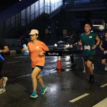 Runner Photo 7886746