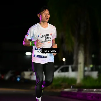 Runner Photo 7886754