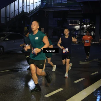 Runner Photo 7886764