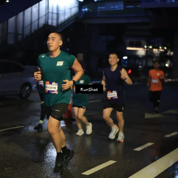 Runner Photo 7886767