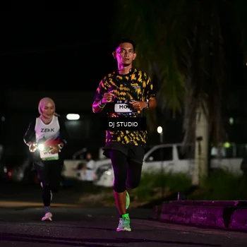 Runner Photo 7886784