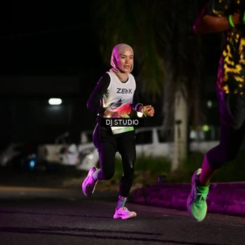 Runner Photo 7886790
