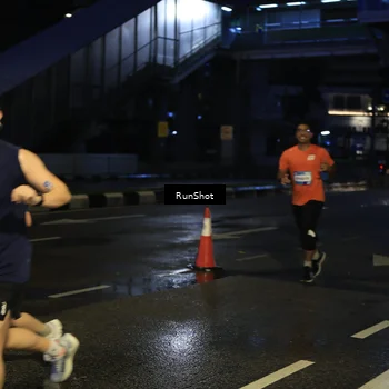 Runner Photo 7886810