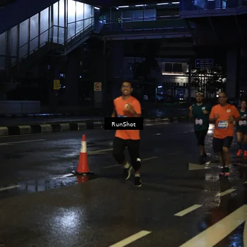 Runner Photo 7886814