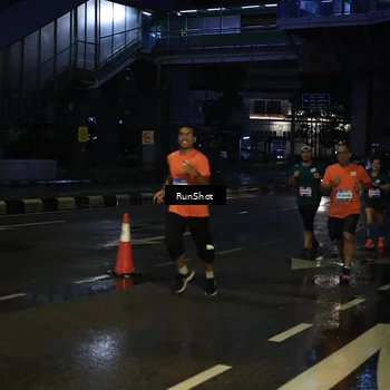 Runner Photo 7886820