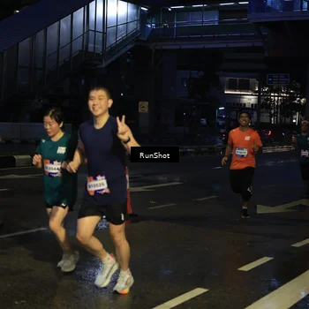 Runner Photo 7886822