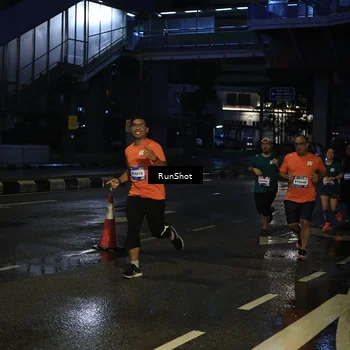 Runner Photo 7886824