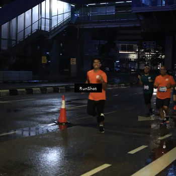 Runner Photo 7886825