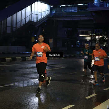 Runner Photo 7886834