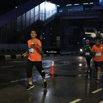 Runner Photo 7886848