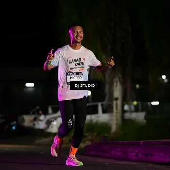Runner Photo 7886856