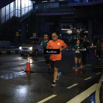 Runner Photo 7886862
