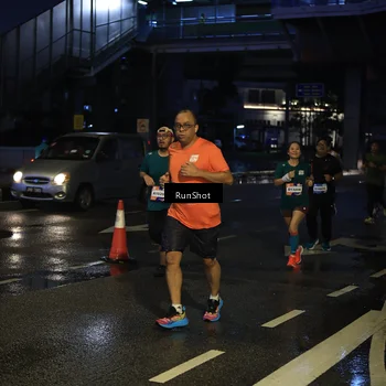 Runner Photo 7886870