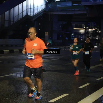 Runner Photo 7886880