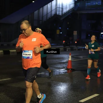 Runner Photo 7886888