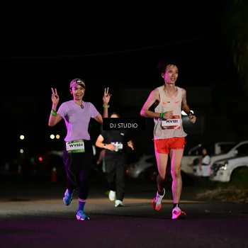 Runner Photo 7886916