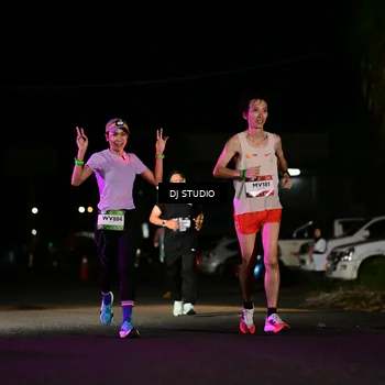 Runner Photo 7886975